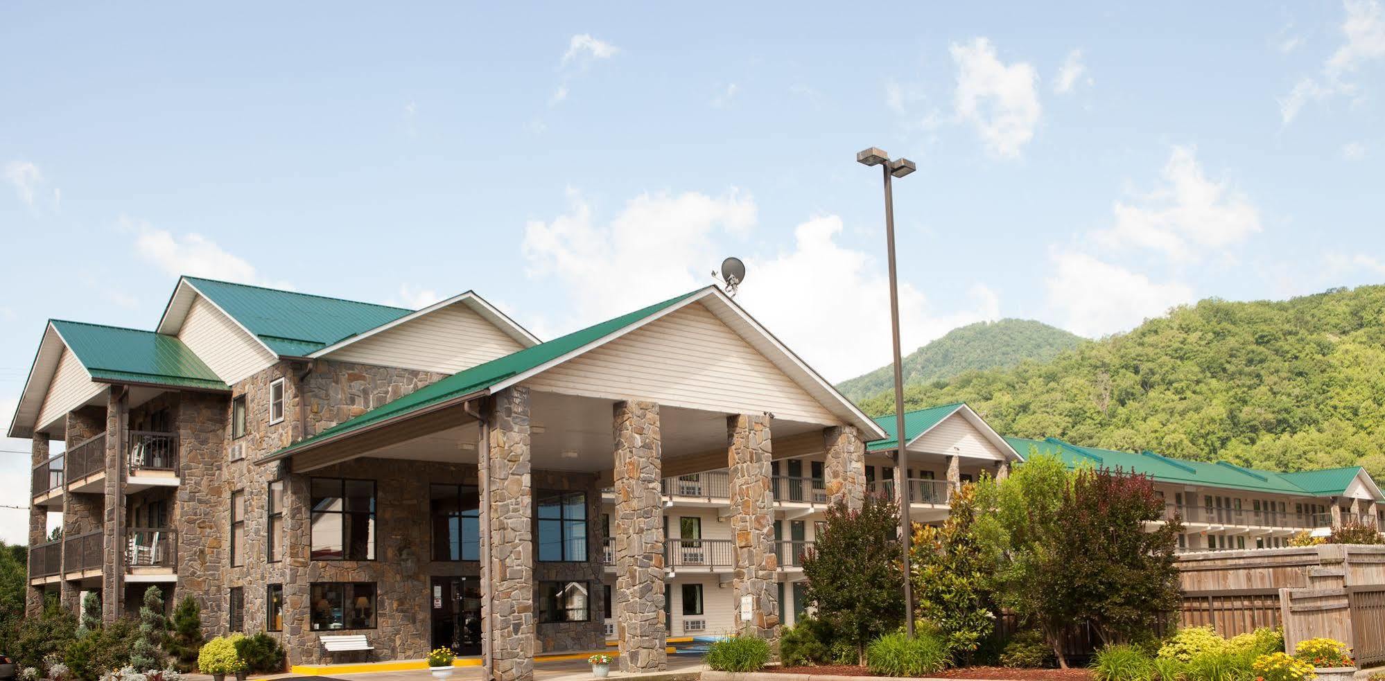 Cherokee Lodge 外观 照片