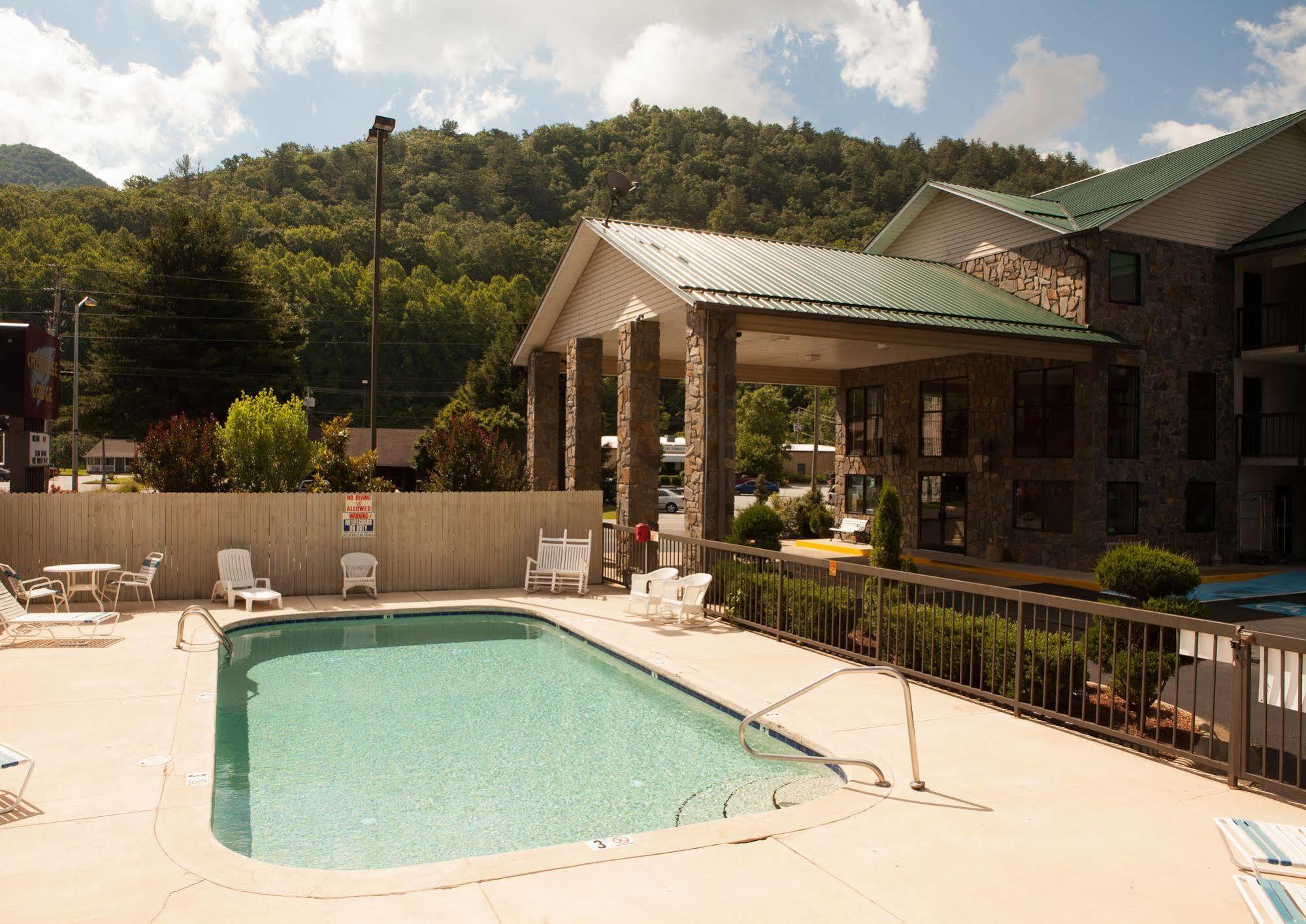Cherokee Lodge 外观 照片