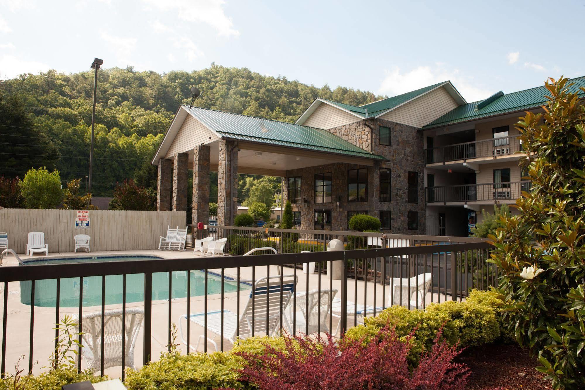 Cherokee Lodge 外观 照片